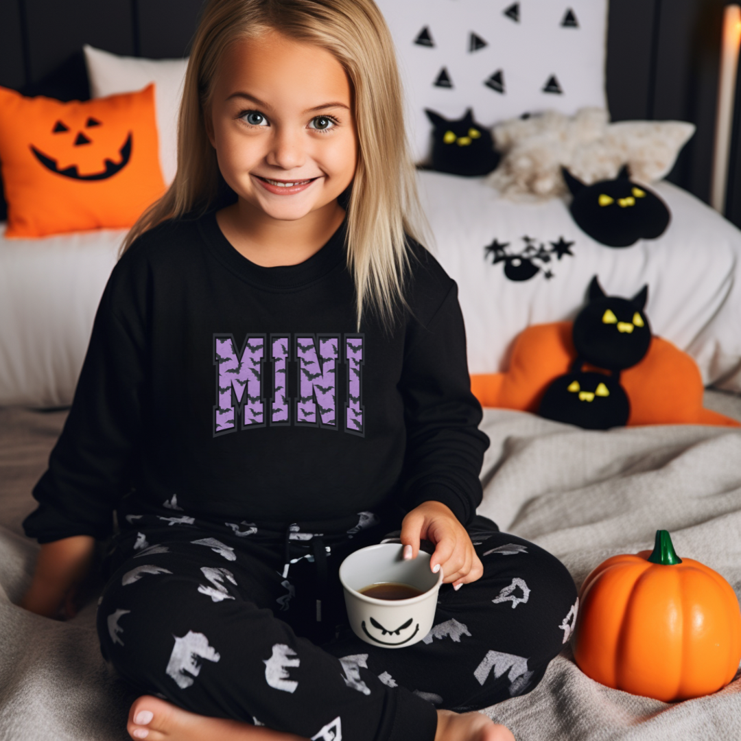 MAMA and MINI Halloween varisty with bats Crewneck sweaters