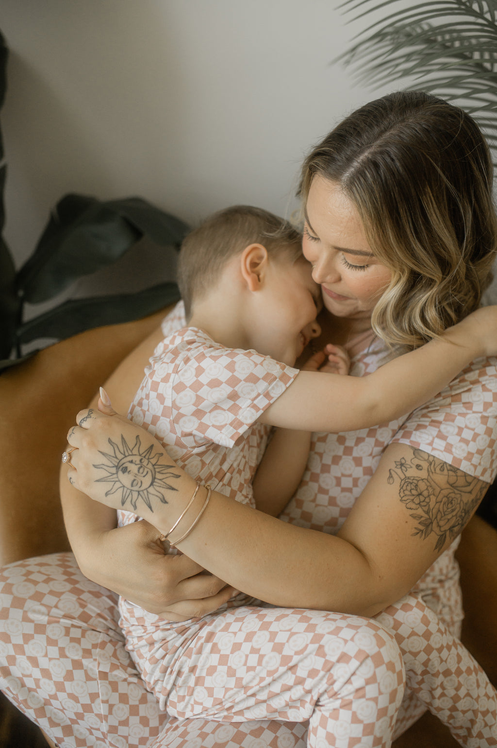 Spooky Sister Short Sleeve Top with Jogger Bottom Women's Pajama Set