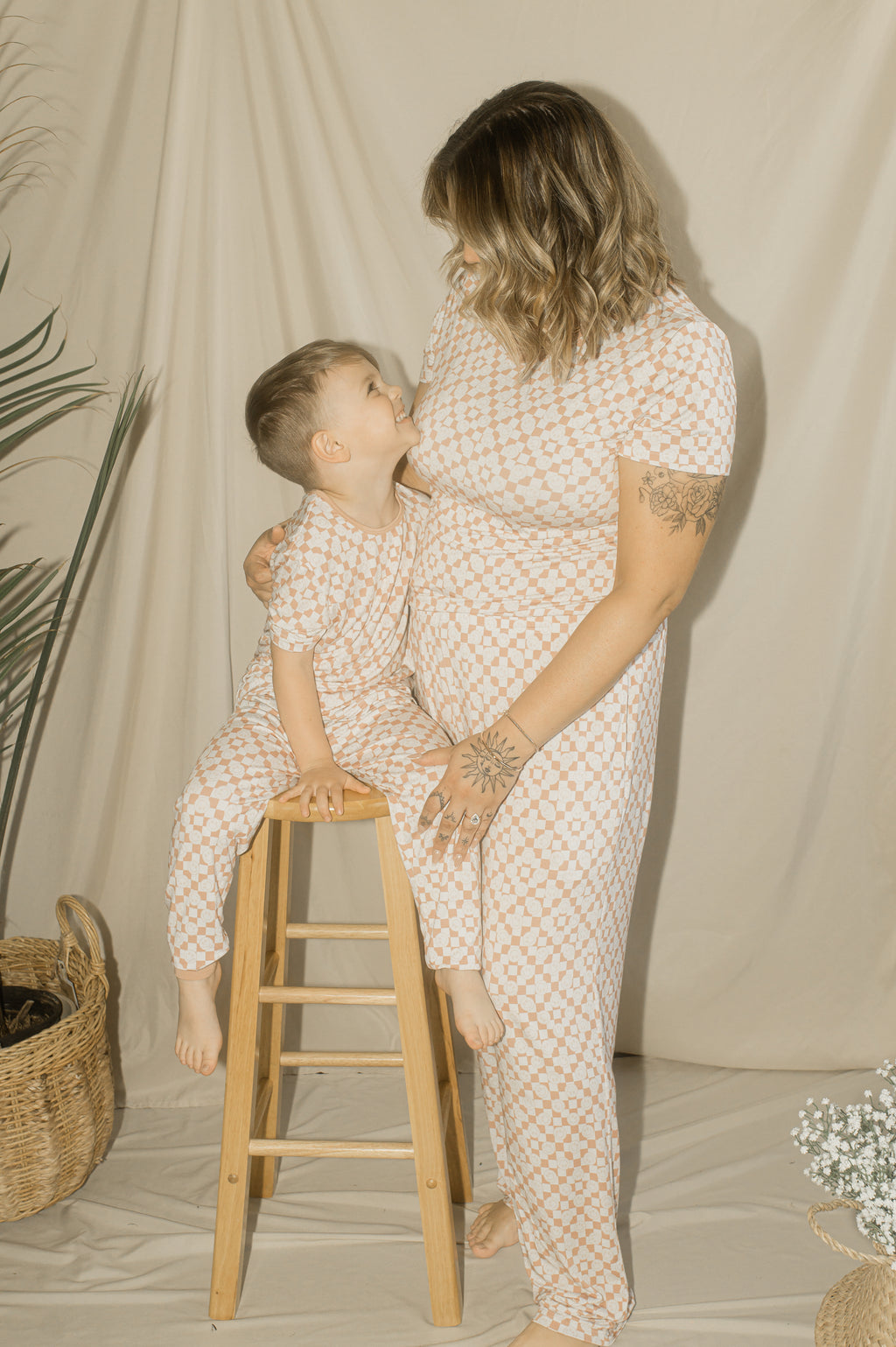 Spooky Sister Short Sleeve Top with Jogger Bottom Women's Pajama Set